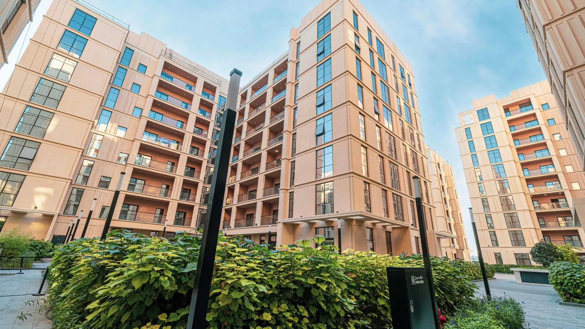 Wonderful Whole Apartment In Sharjah - Aura