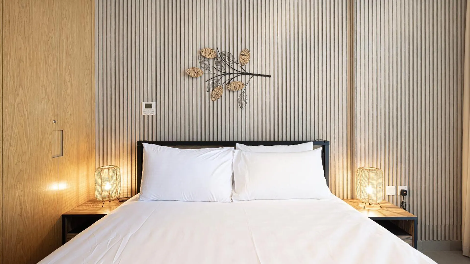 Wonderful Whole Apartment In Sharjah - Aura
